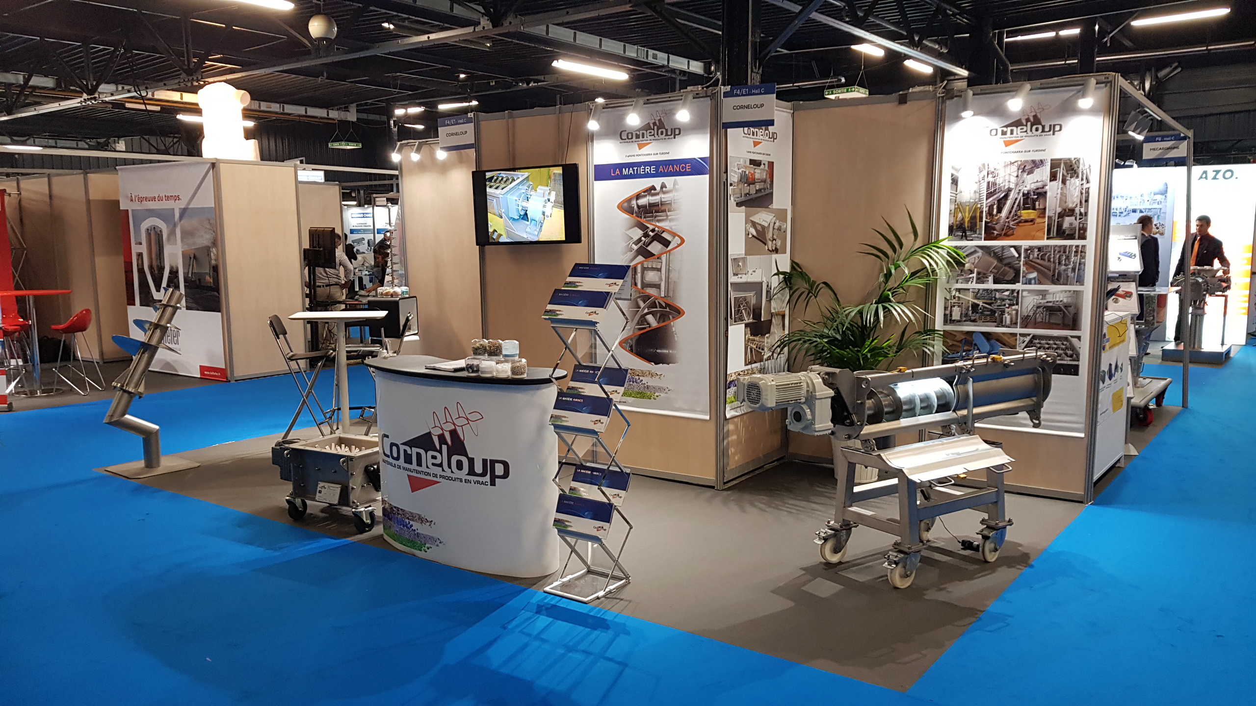 Stand corneloup vractech 2